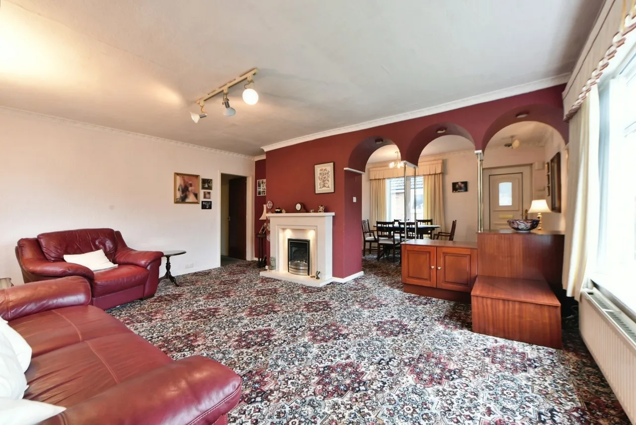 Bowfell Drive, High Lane, Stockport, Greater Manchester, SK6, photo 9