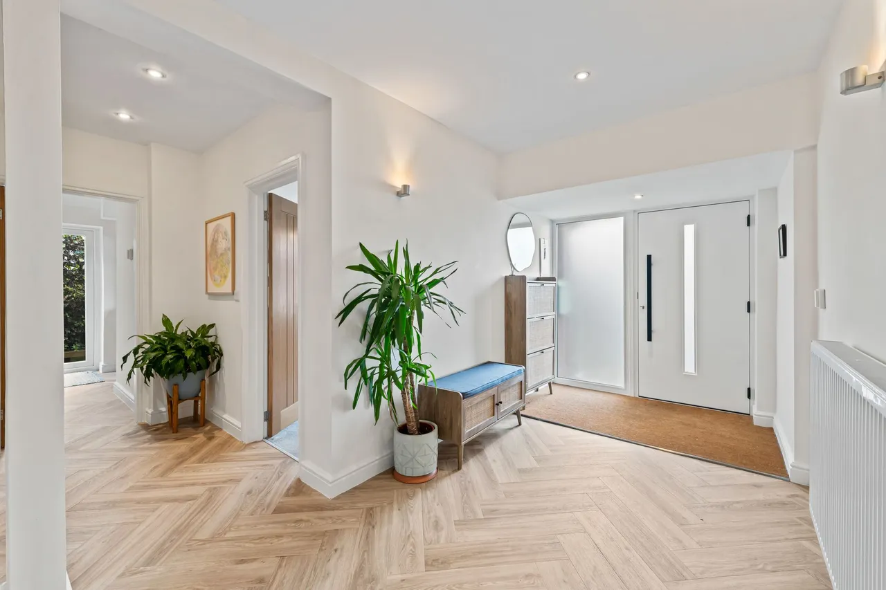 Howey Rise, Frodsham, photo 5