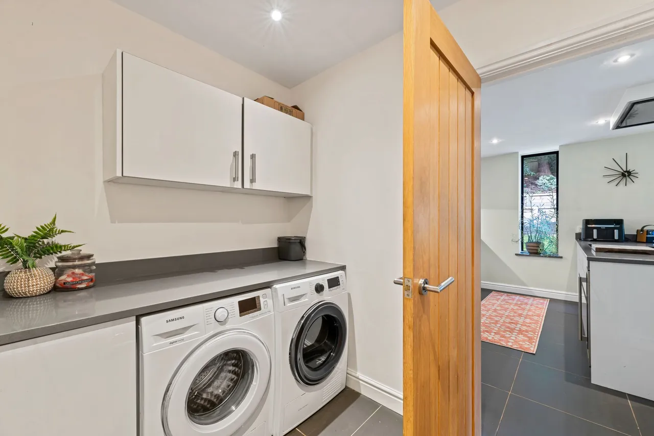 Howey Rise, Frodsham, photo 14