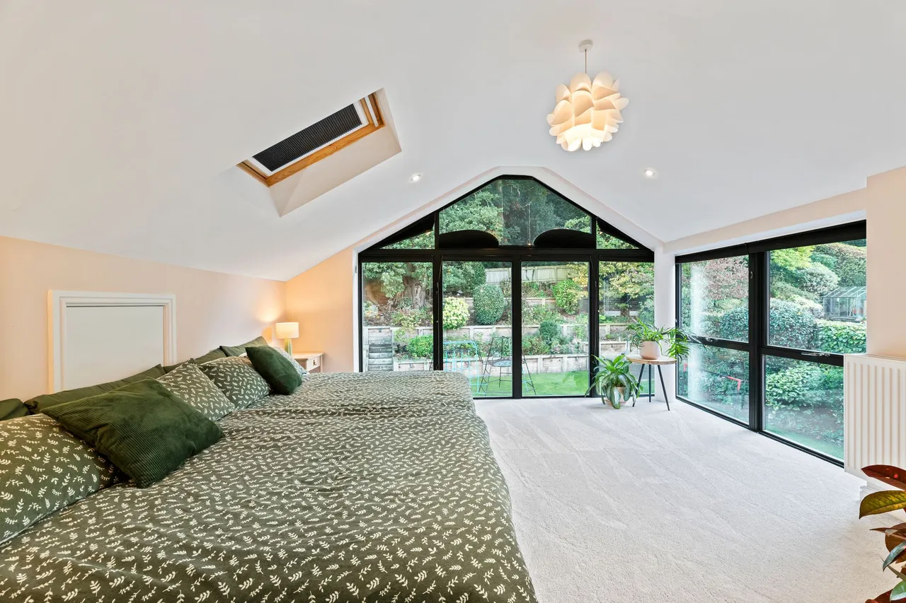 Howey Rise, Frodsham, photo 19