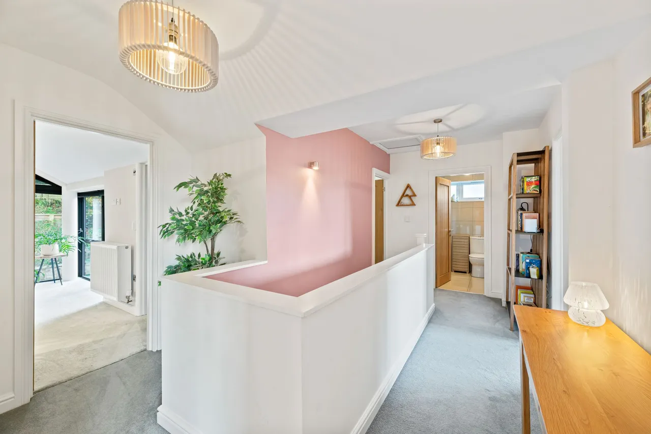 Howey Rise, Frodsham, photo 17