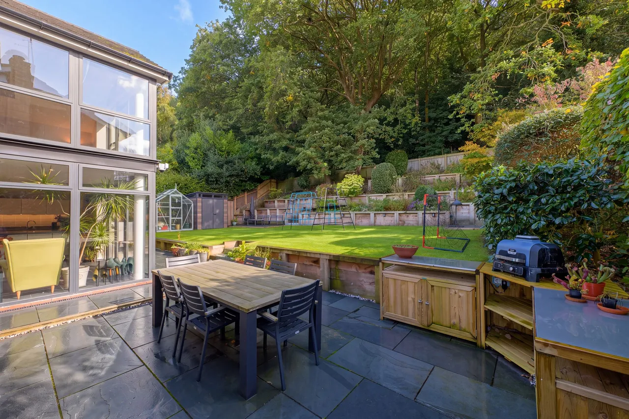 Howey Rise, Frodsham, photo 4