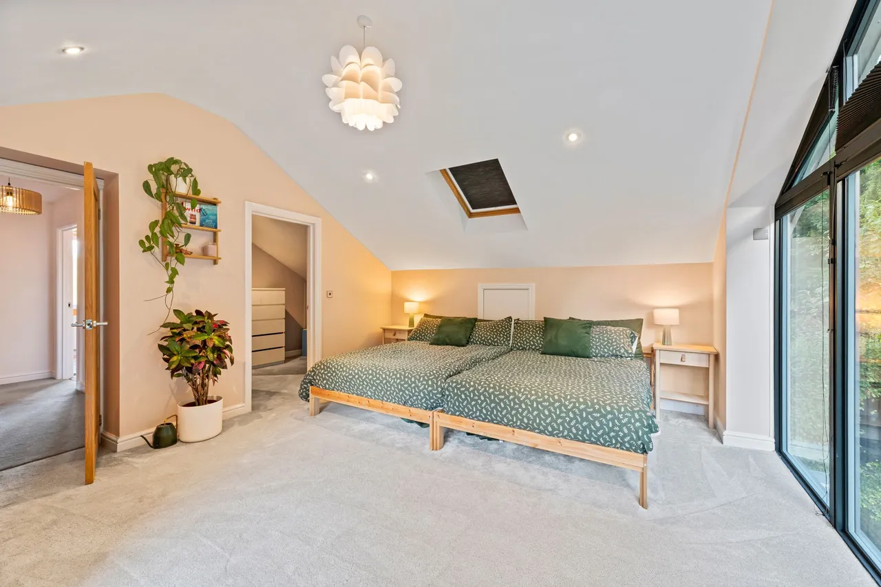 Howey Rise, Frodsham, photo 20