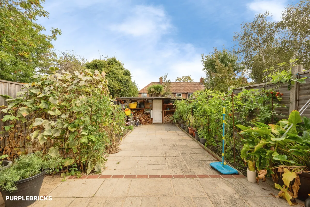 Hazelwood Avenue, Morden, SM4, photo 16