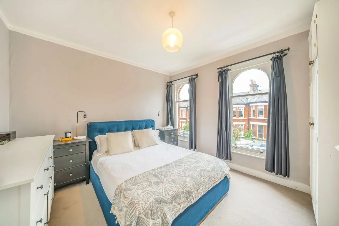 Haverhill Road, SW12, photo 7