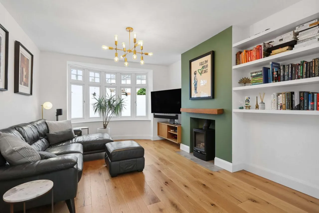 Melbury Gardens, West Wimbledon, SW20, photo 8