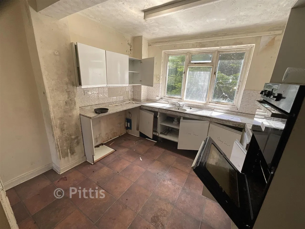 Fairlee Road, Newport, PO30, photo 3