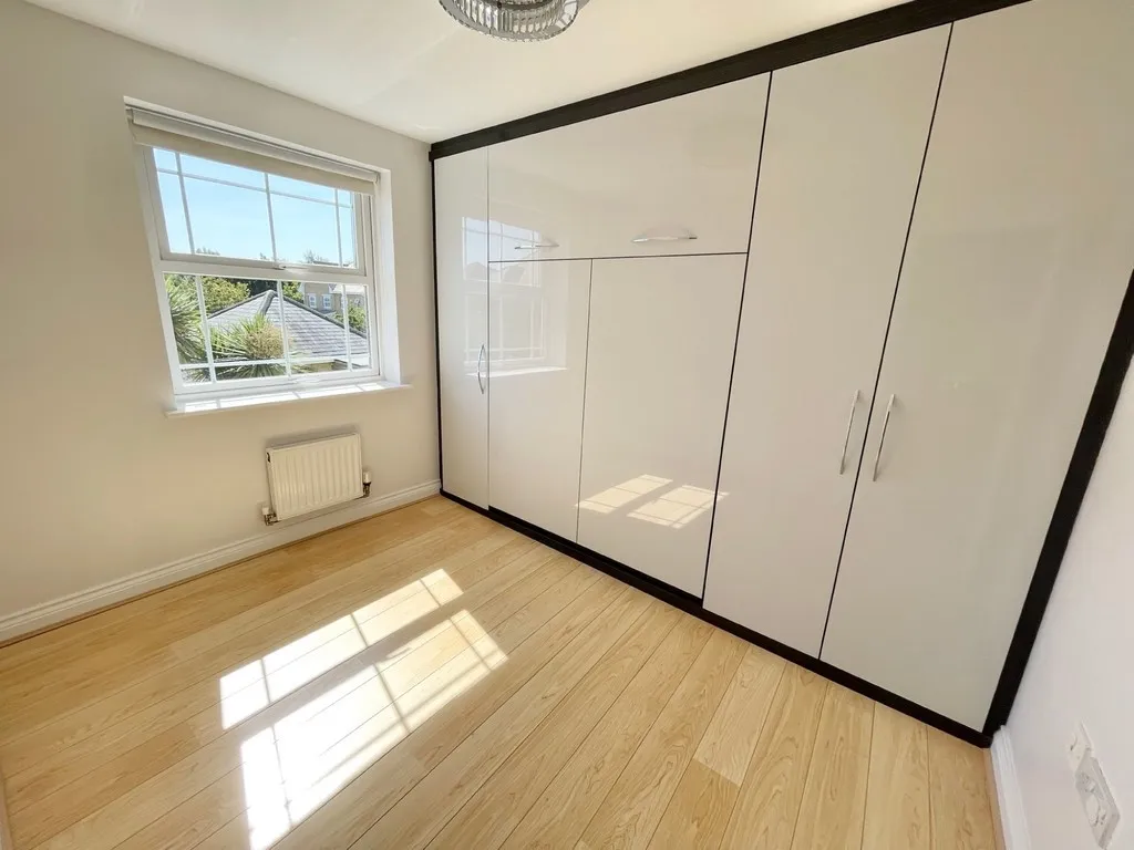 Dettingen Crescent, Deepcut, photo 11