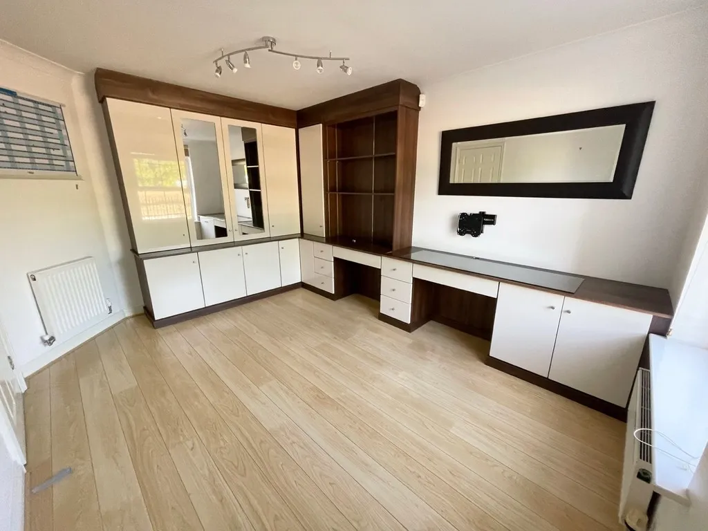 Dettingen Crescent, Deepcut, photo 6