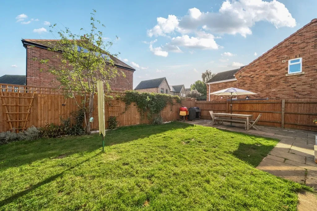 New Street, Shefford, SG17, photo 21