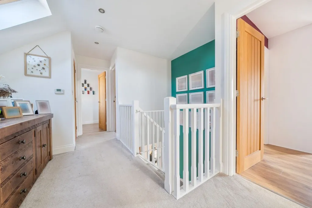 New Street, Shefford, SG17, photo 13