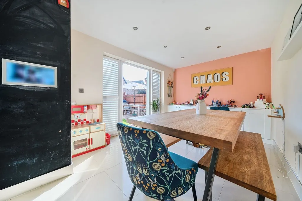 New Street, Shefford, SG17, photo 10