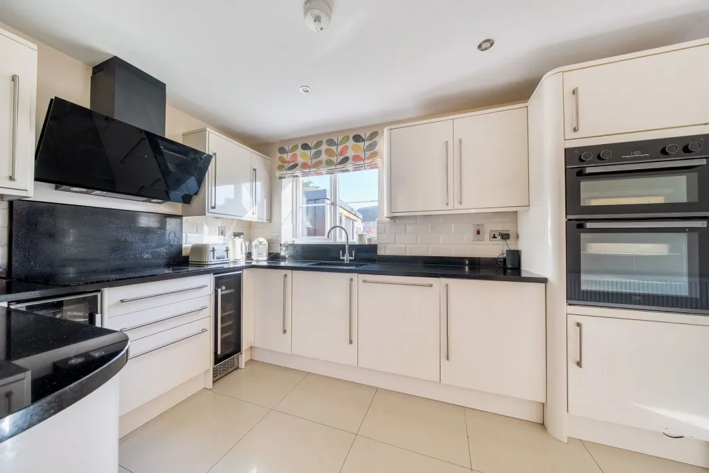 New Street, Shefford, SG17, photo 7