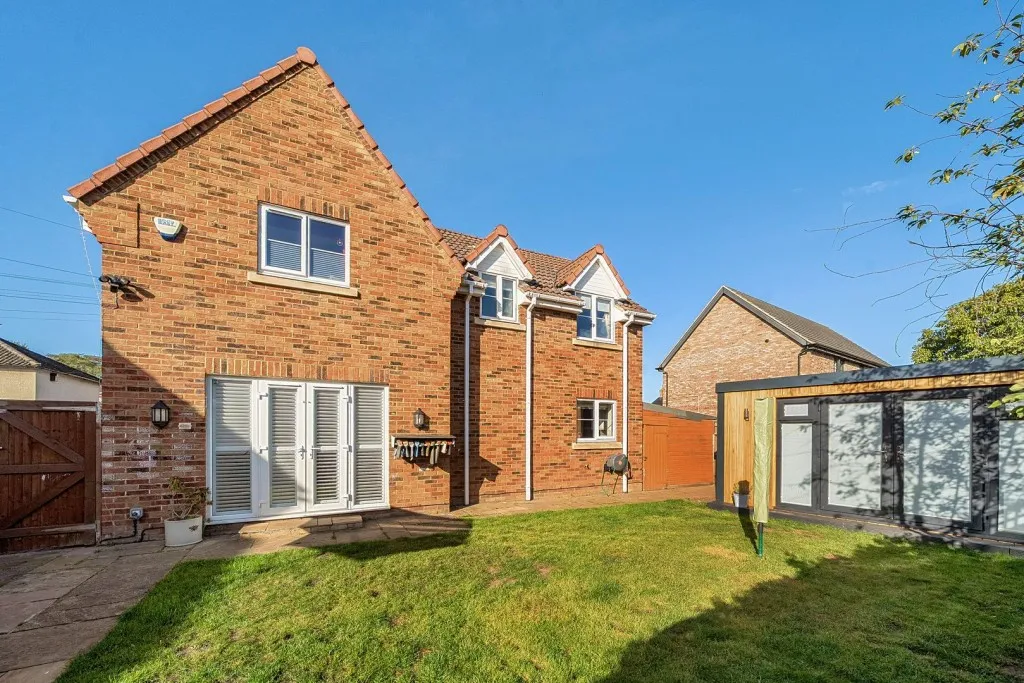 New Street, Shefford, SG17, photo 20