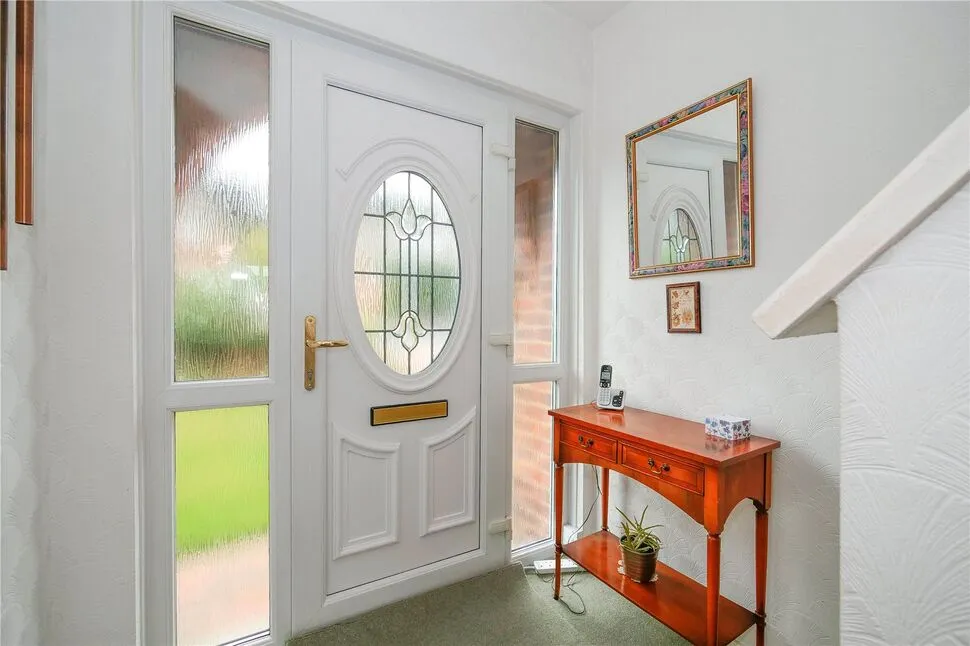 St. James Road, Baildon, West Yorkshire, BD17, photo 5