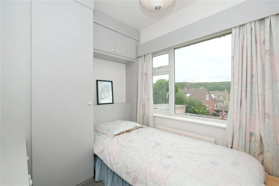 St. James Road, Baildon, West Yorkshire, BD17, photo 10