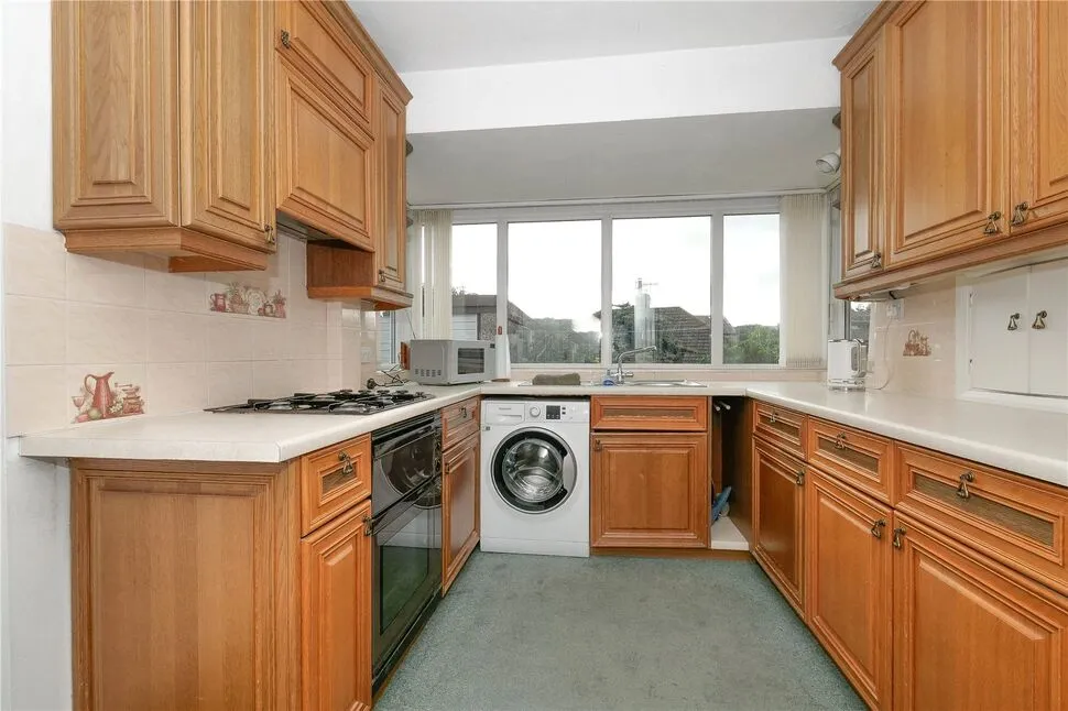 St. James Road, Baildon, West Yorkshire, BD17, photo 4