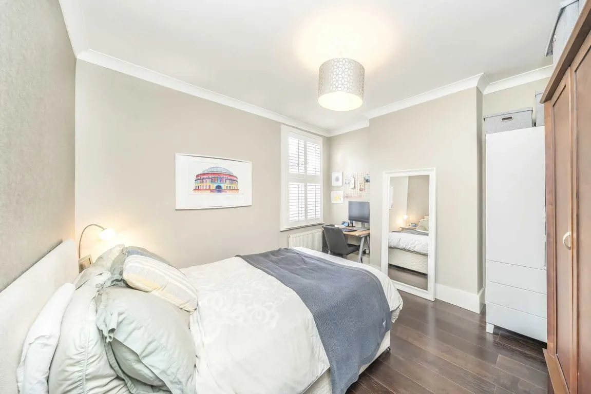 St. Albans Avenue, W4, photo 5