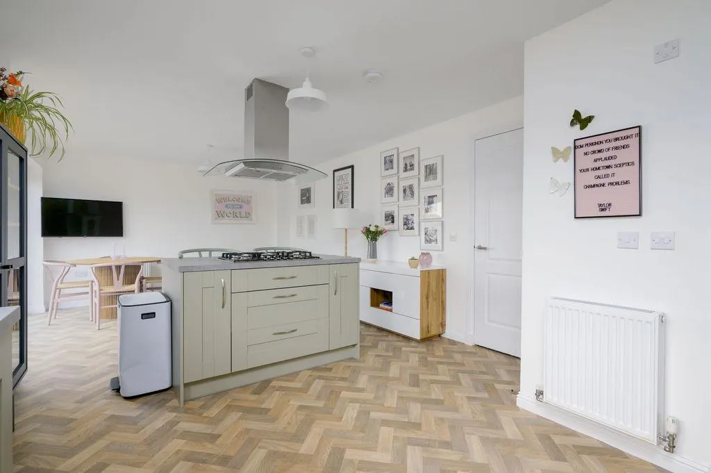 Loch Grove, Gartcosh, G69 8GH, photo 10