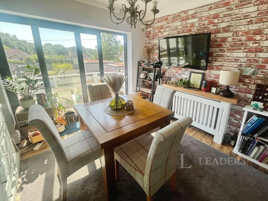 2 bed flat for sale, Sandbanks Road, Poole, BH14