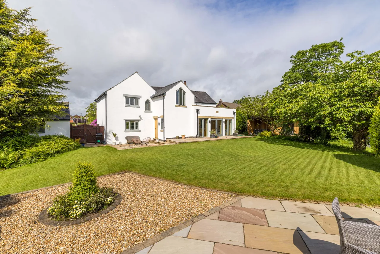 Halliwells Farm, Yarrow Gate, PR7, photo 12