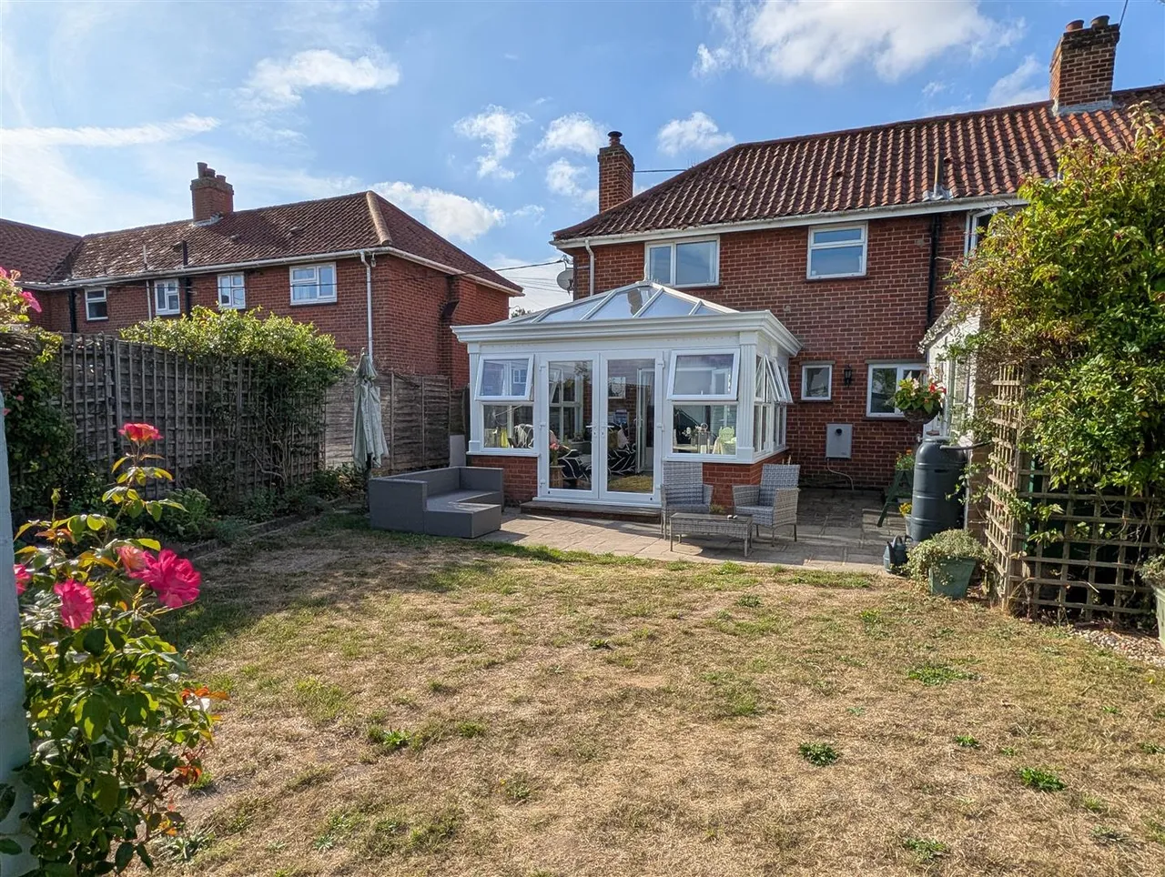 Church Road, Aslacton, NR15, photo 13