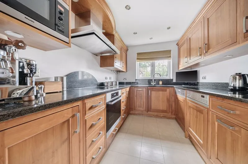Lamorbey Close, 32 Lamorbey Close Sidcup Greater London Sidcup, SIDCUP, Kent, DA158BA, photo 3