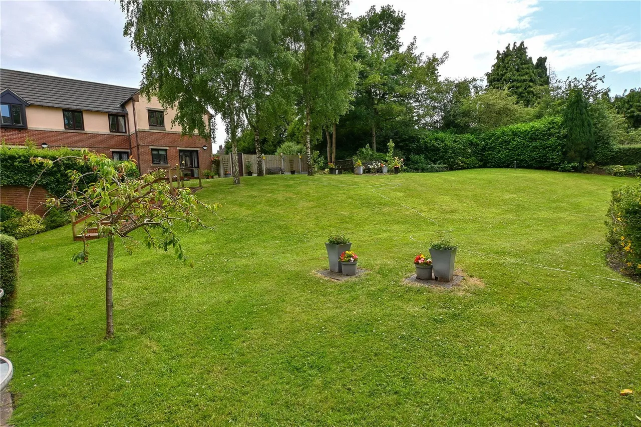 Ashill Road, Rednal, Birmingham, West Midlands, B45 9YB, photo 10
