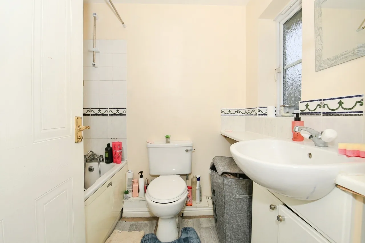 Swan Gardens, Peterborough, Cambridgeshire, PE1, photo 12