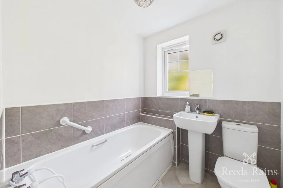 Stirrup Close, Leigh, WN7, photo 14