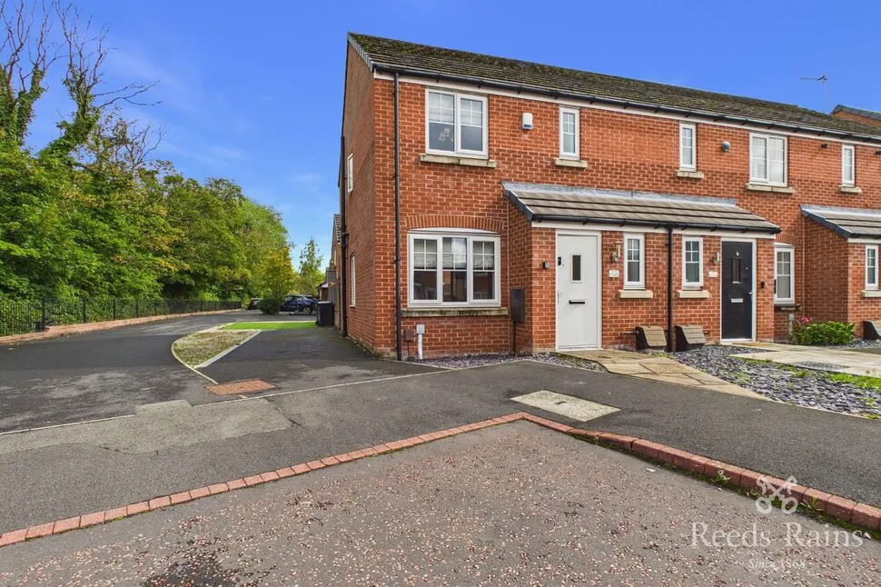 3 bed house for sale, Stirrup Close, Leigh, WN7