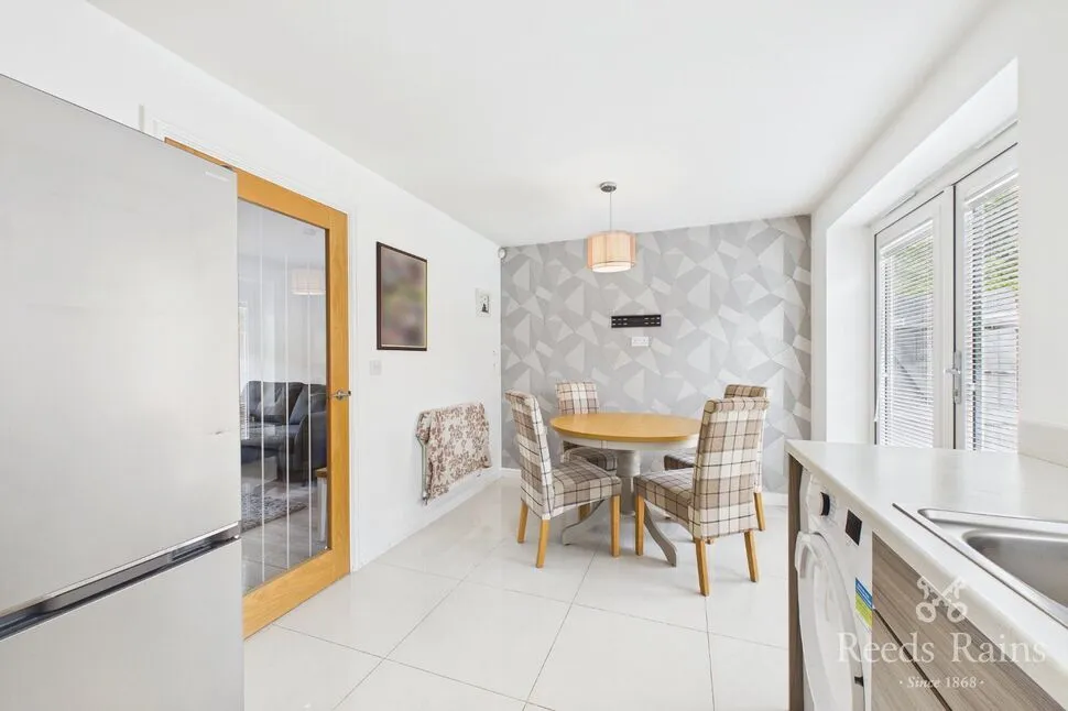 Stirrup Close, Leigh, WN7, photo 6