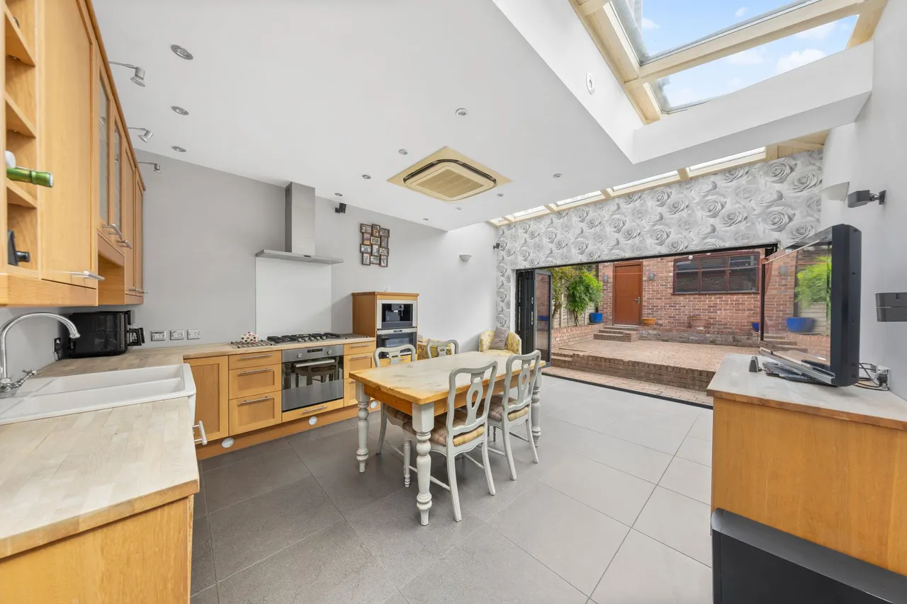 Cawdor Street, Stockton Heath, Warrington, Warrington, WA4 6LU, photo 2