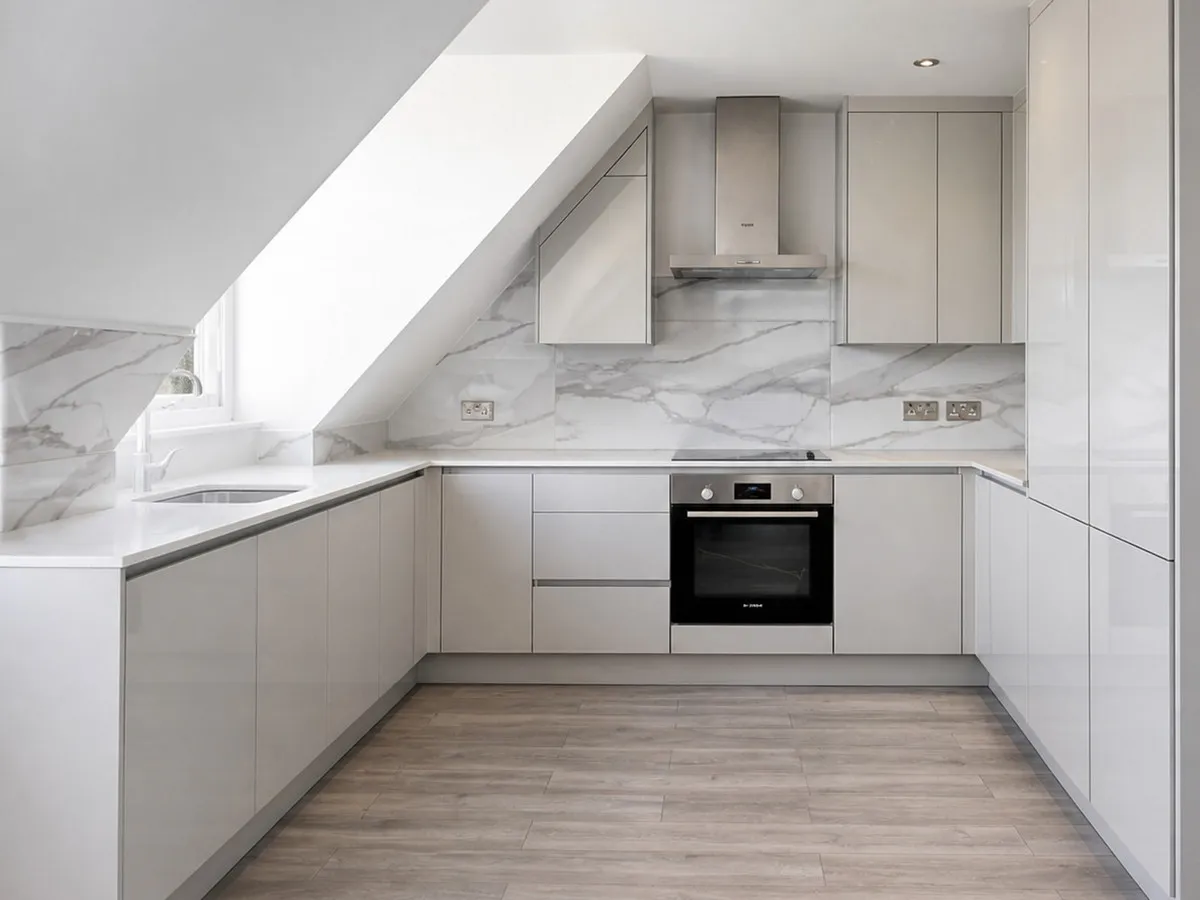 Feltham, TW13 4QS, photo 8