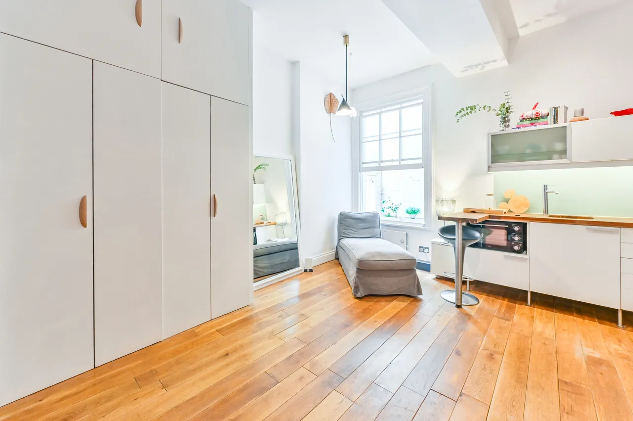 Flat 4, 13 Linden Gardens, London, photo 9