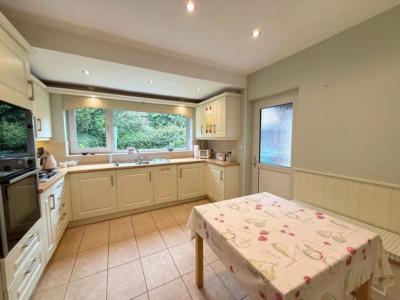 Woodlands Drive, Sale, photo 9
