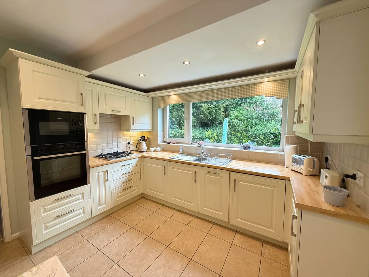 Woodlands Drive, Sale, photo 11