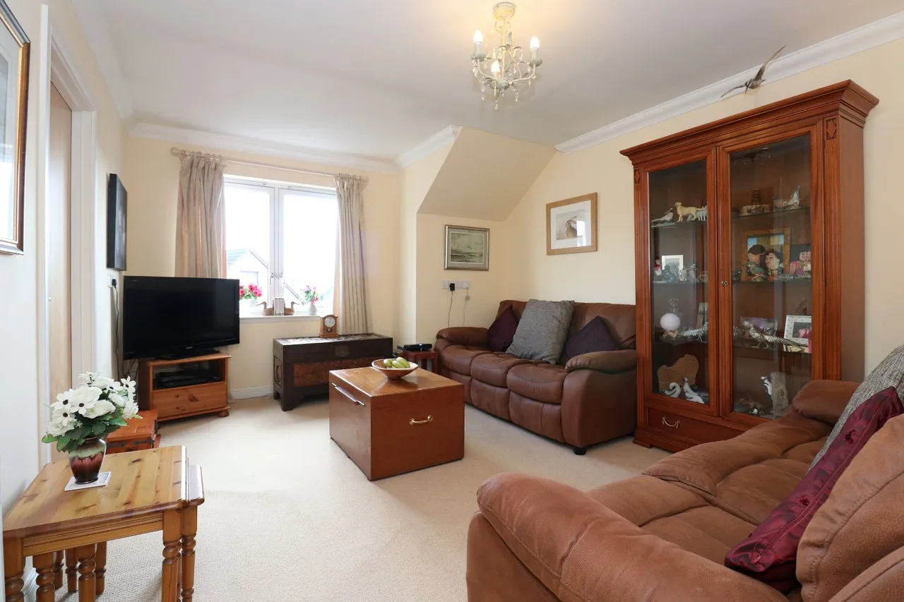 2 bed flat for sale, Bridgend, Kemnay, AB51