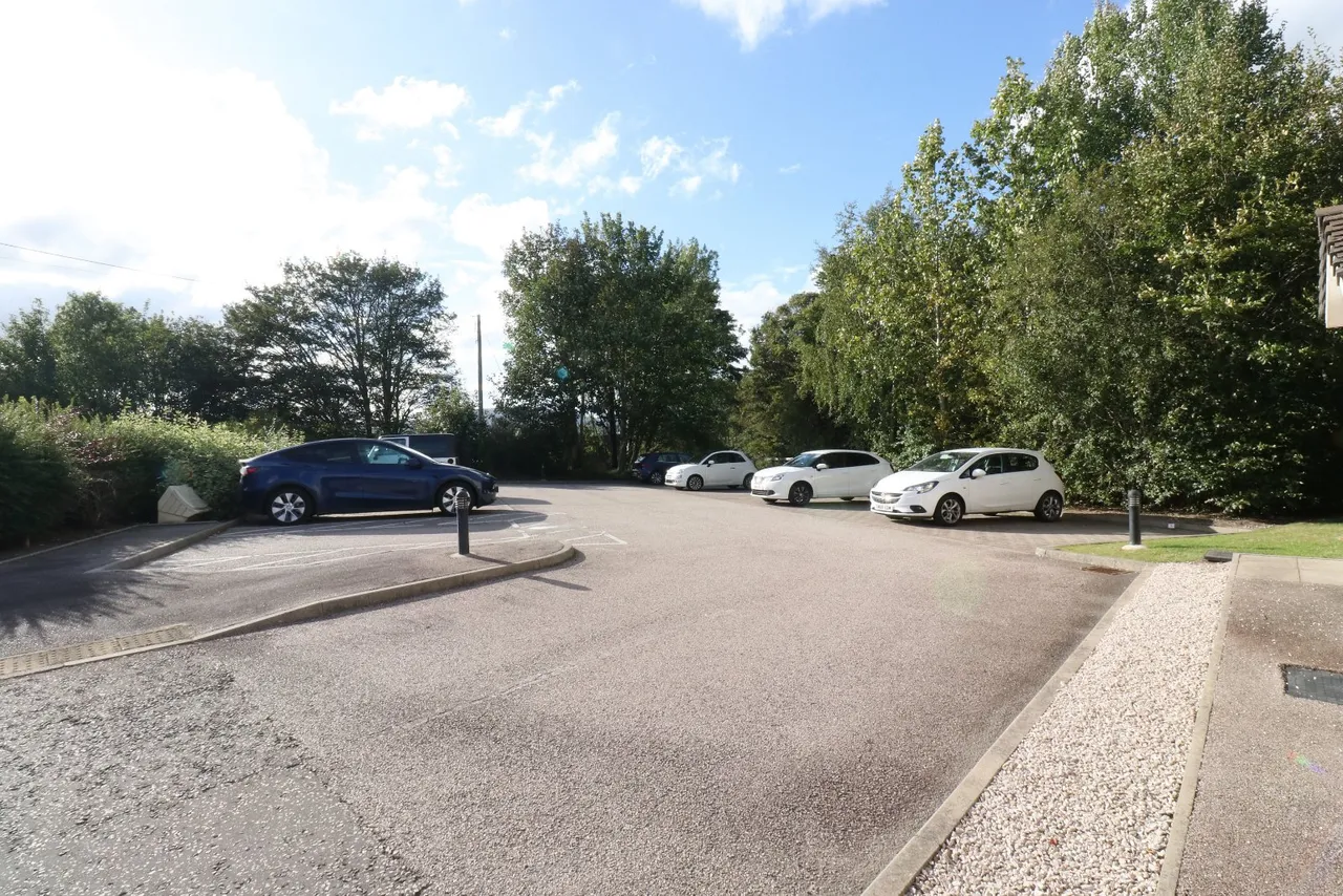Bridgend, Kemnay, AB51, photo 14