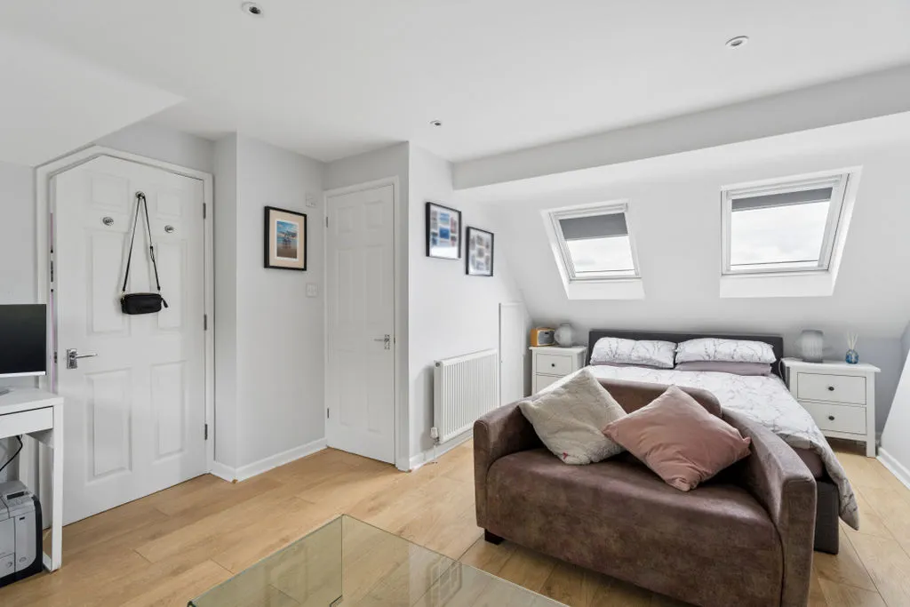 Goddington Road, Bourne End SL8 5TZ, photo 12