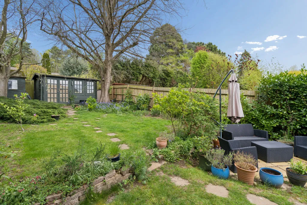 Goddington Road, Bourne End SL8 5TZ, photo 2