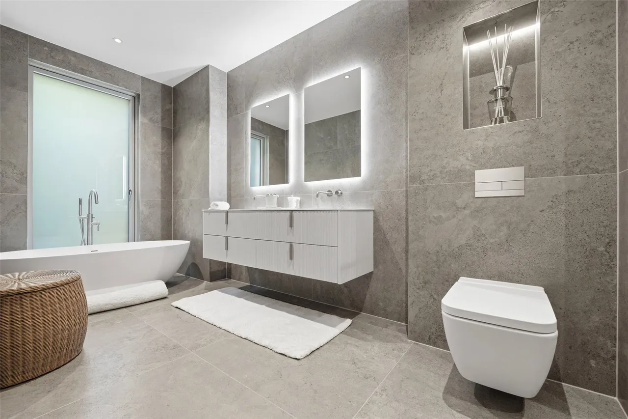 Macclesfield Road, Prestbury, SK10, photo 13