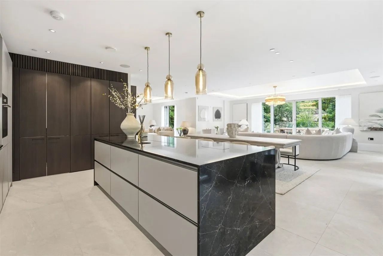 Macclesfield Road, Prestbury, SK10, photo 6