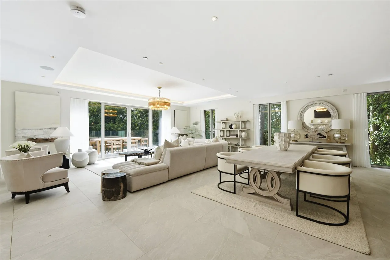 Macclesfield Road, Prestbury, SK10, photo 8