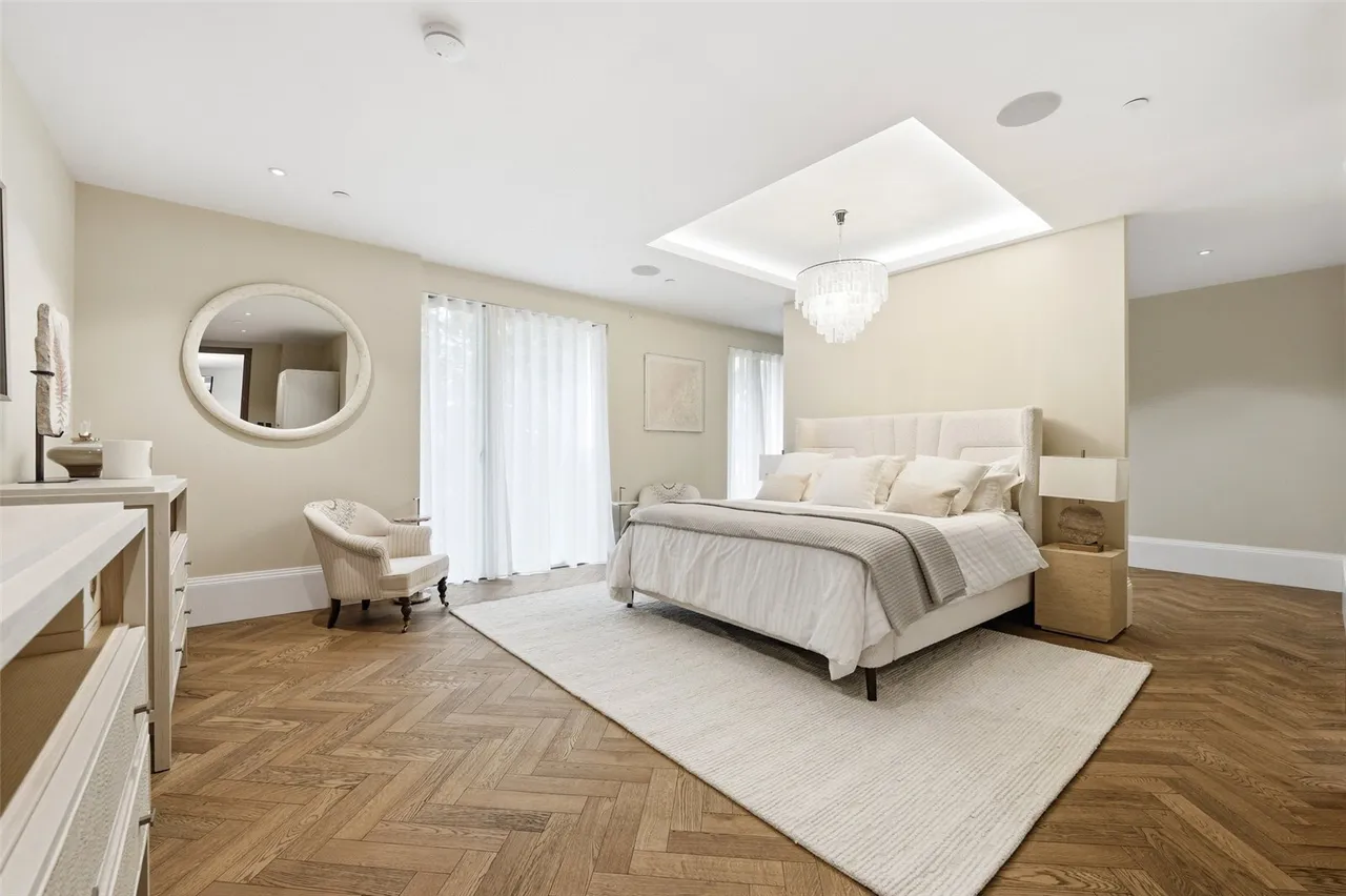 Macclesfield Road, Prestbury, SK10, photo 12