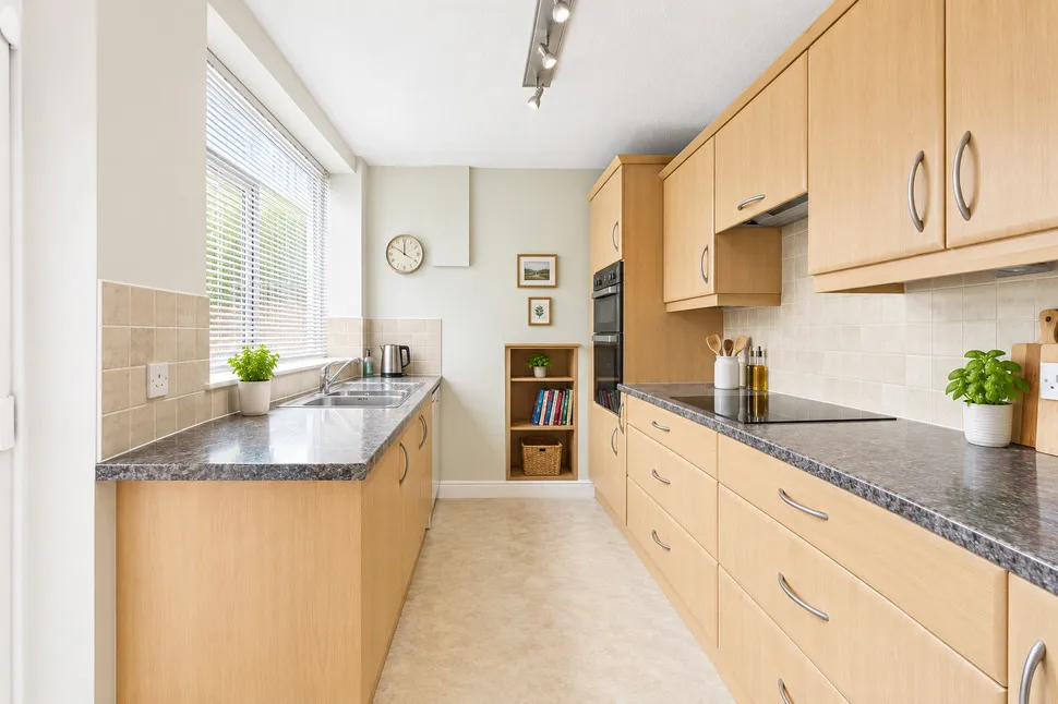 Dawson Road, Heald Green, SK8, photo 8
