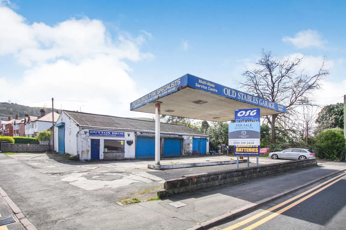 commercial for sale — Gronant Road, Prestatyn, Denbighshire, LL19 9DS