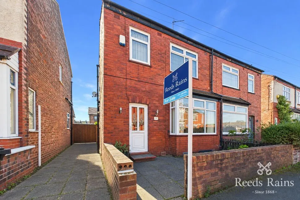3 bed house for sale, Westbourne Grove, Stockport, SK5