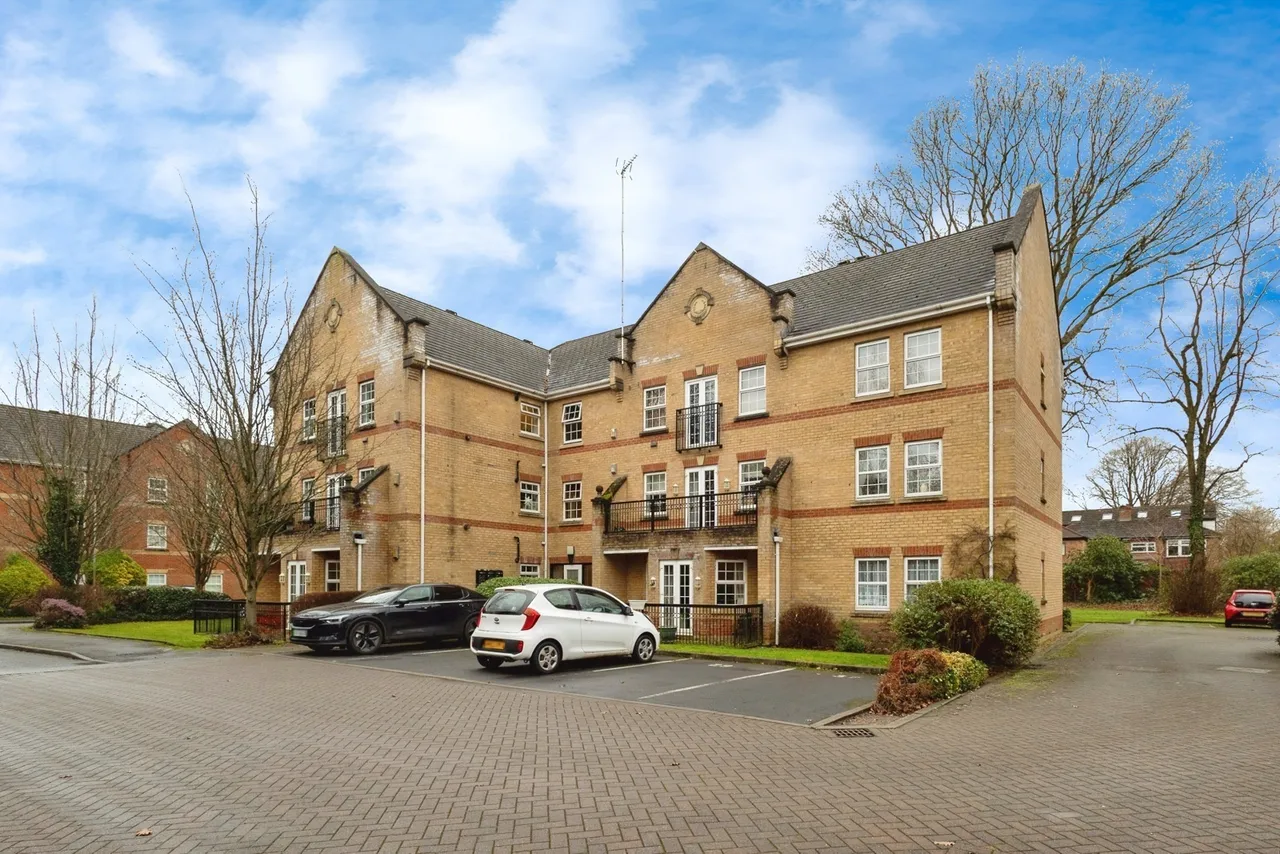 2 bed flat for sale — Holly Royde Close, Didsbury, Manchester, Greater Manchester, M20
