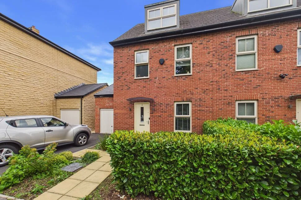 Aster Grove, Seacroft, LS14, photo 26